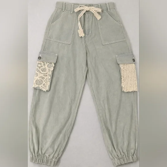 POL Crochet Overlayed Sage Green Cargo Jogger Small - New Without Tags - Picture 1 of 8